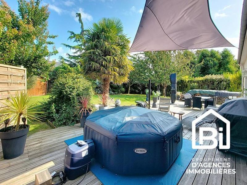 Maison - 172 m² - 6 pièces