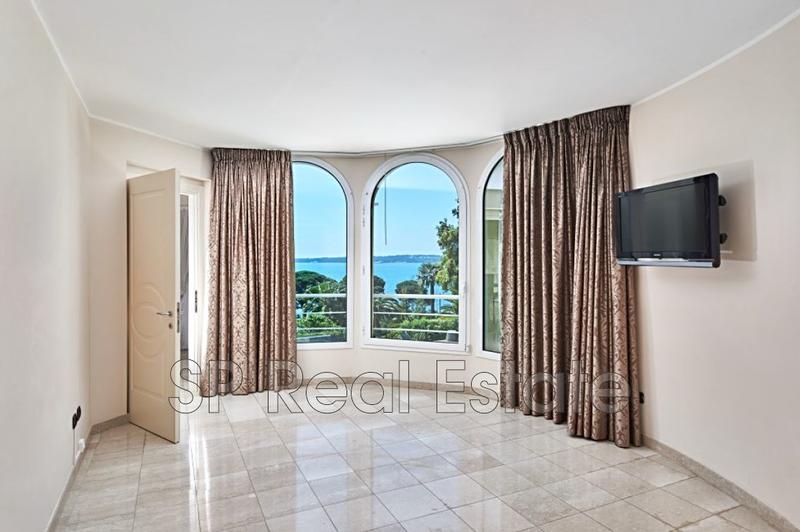 Appartement - 110 m² - 3 pièces