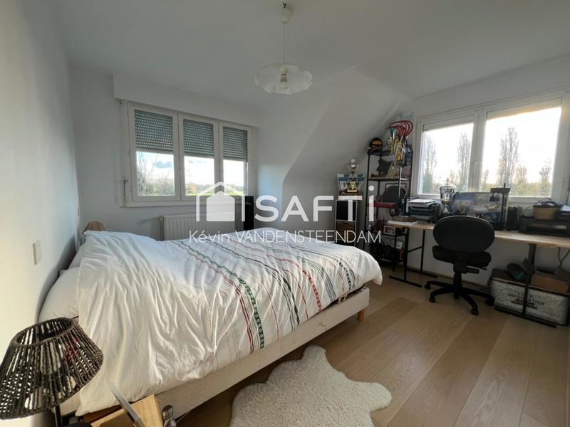 Maison - 110 m² - 4 pièces