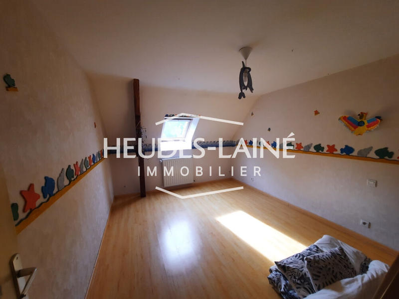 Maison - 201 m² - 7 pièces