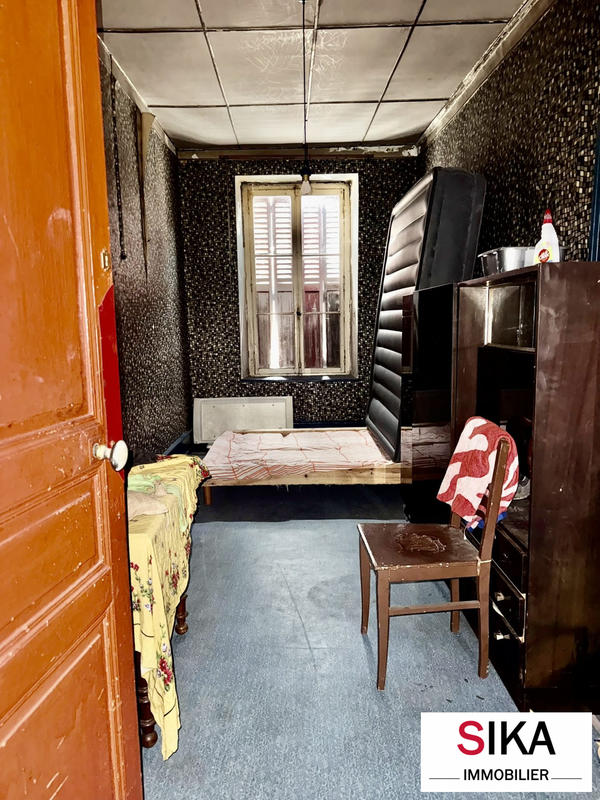 Maison ancienne - 303 m² - 10 pièces