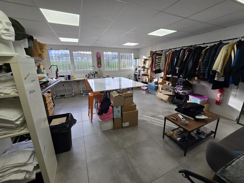 Local d'activités - 42 m²