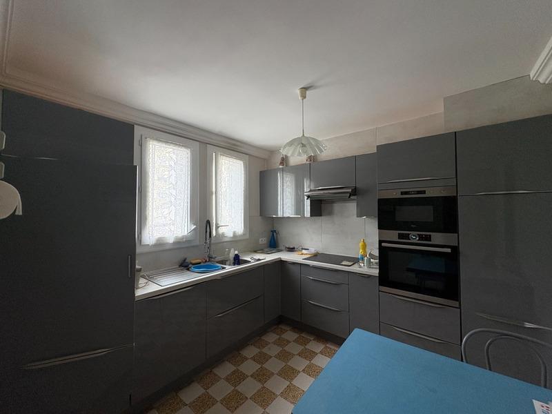 Maison - 98 m² - 5 pièces