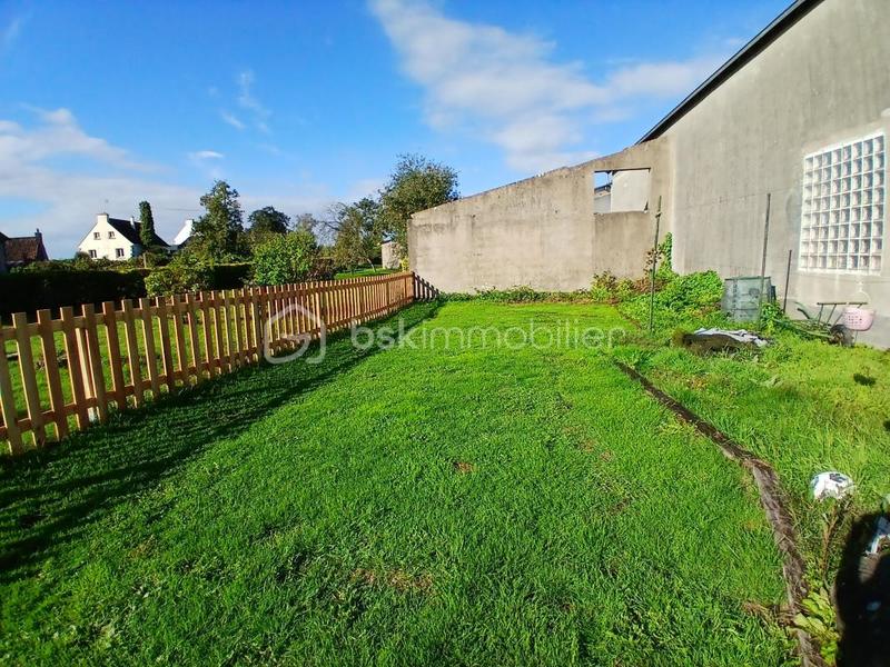 Maison - 180 m² - 7 pièces