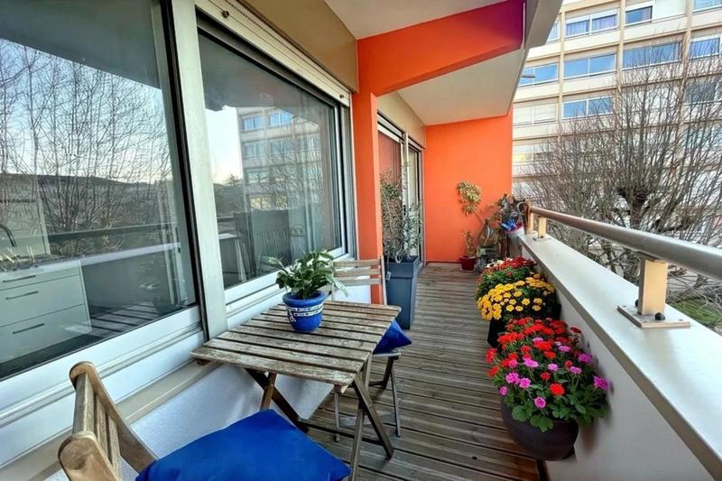 Appartement ancien - 68 m² - 3 pièces