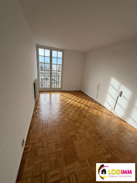 Appartement - 103 m² - 4 pièces