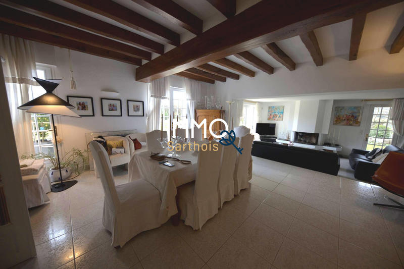 Maison - 152 m² - 5 pièces