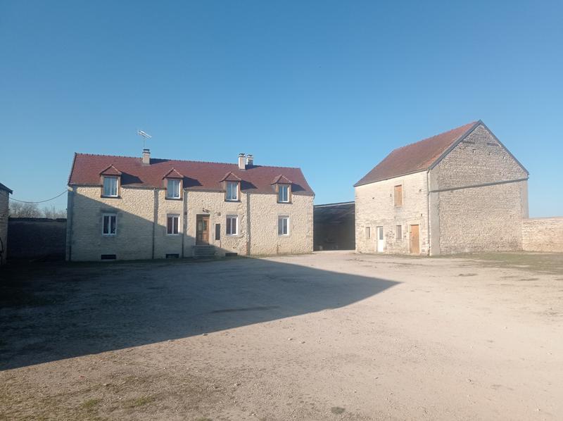 Ferme - 222 m² - 11 pièces