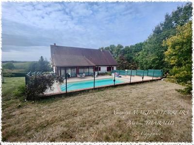 Maison - 192 m² - 5 pièces