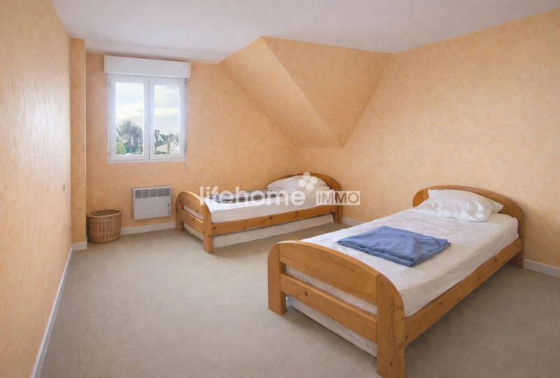 Maison traditionnelle - 94 m² - 5 pièces