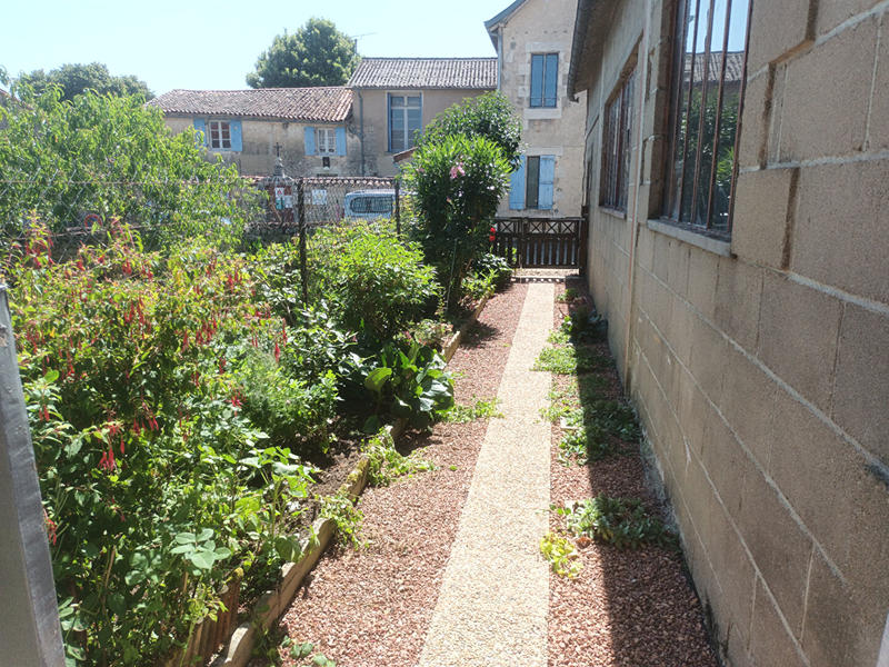 Maison - 198 m² - 7 pièces