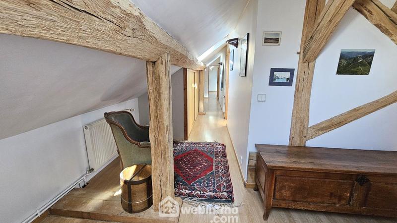 Maison - 172 m² - 8 pièces