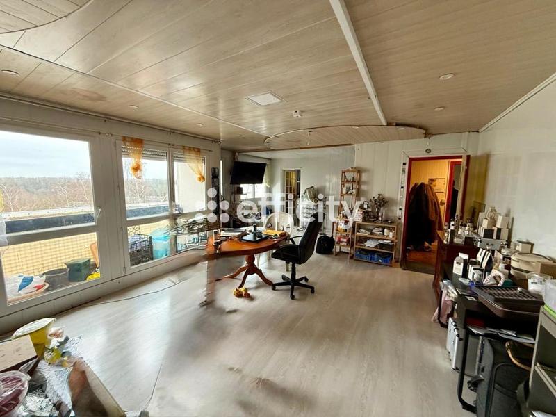 Appartement - 102 m² - 5 pièces