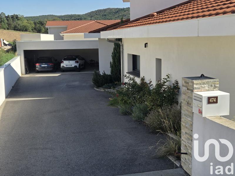 Maison - 148 m² - 5 pièces