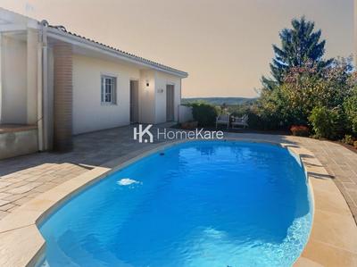 Maison - 95 m² - 4 pièces