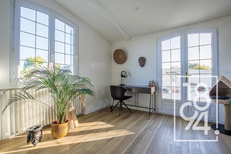 Appartement - 141 m² - 5 pièces