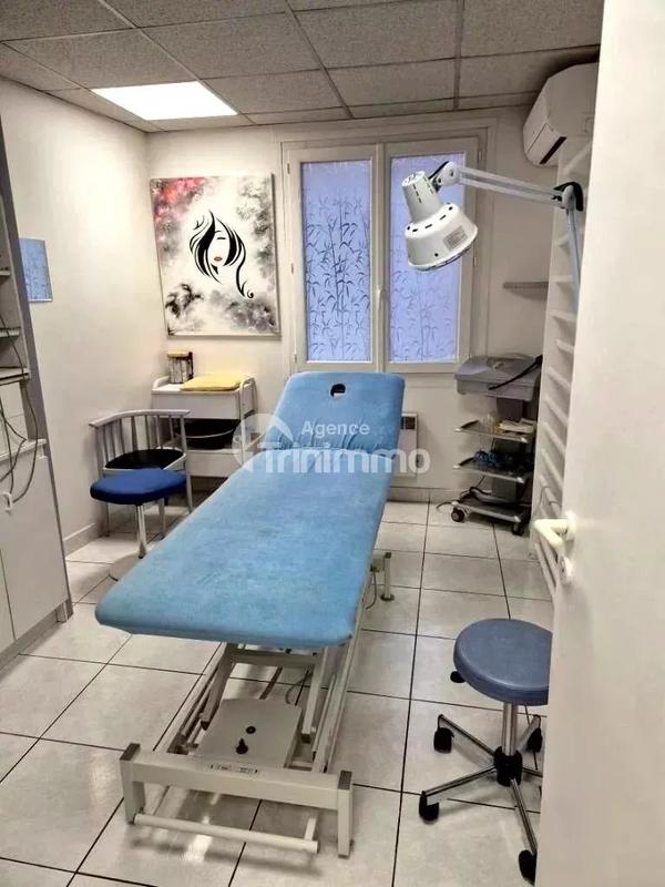 Bureau - 25 m² - 1 pièce