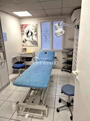 Bureau - 25 m² - 1 pièce