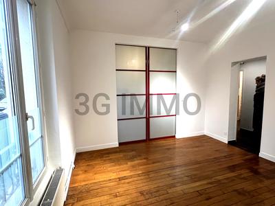 Appartement - 82 m² - 4 pièces