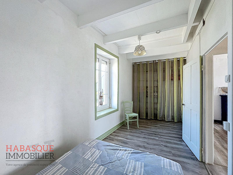 Maison - 95 m² - 6 pièces