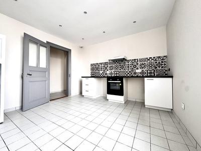 Appartement - 99 m² - 4 pièces