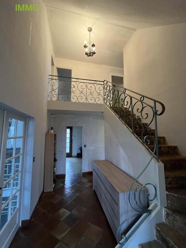 Pavillon - 158 m² - 6 pièces