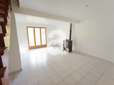 Maison traditionnelle - 82 m² - 3 pièces