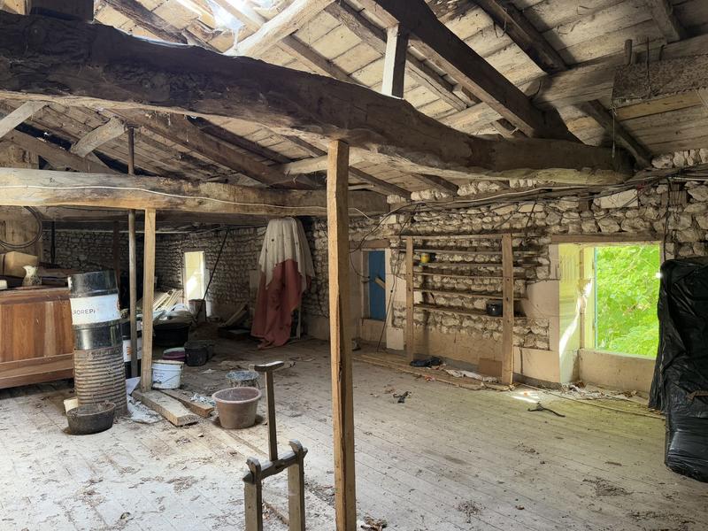 Maison - 200 m² - 3 pièces