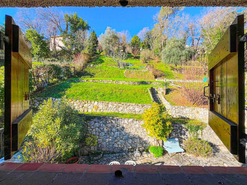 Maison - 200 m² - 7 pièces