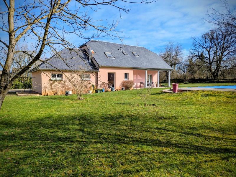 Maison - 135 m² - 5 pièces