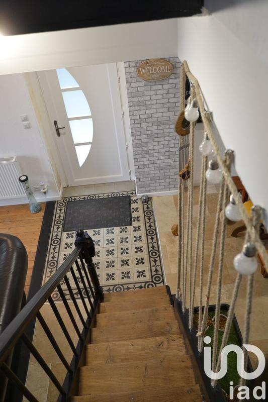 Maison - 180 m² - 7 pièces