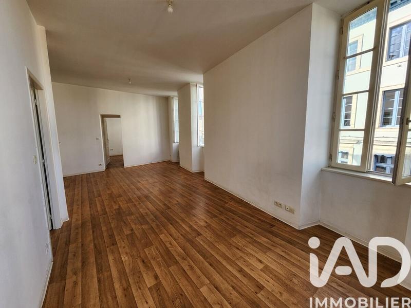 Appartement - 65 m² - 3 pièces