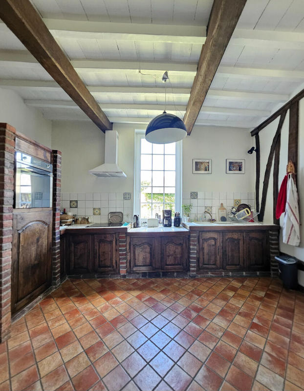 Maison - 183 m² - 6 pièces