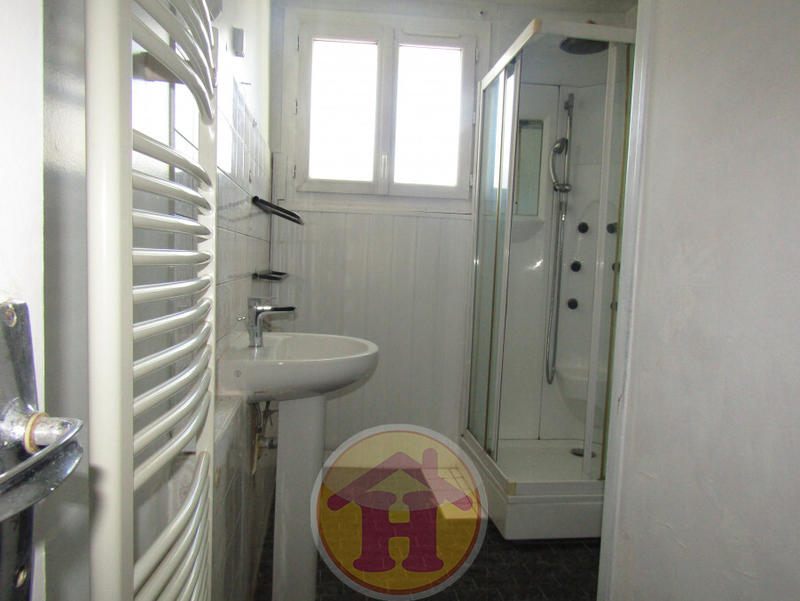 Maison - 83 m² - 3 pièces