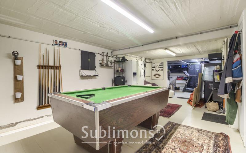 Maison - 180 m² - 7 pièces