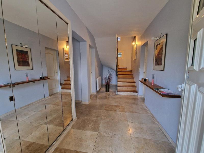Maison - 128 m² - 5 pièces