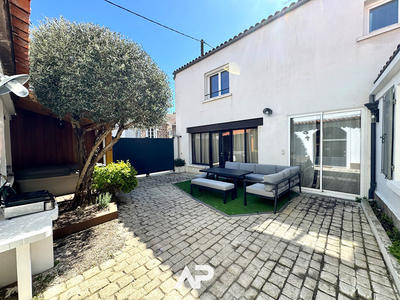 Maison - 157 m² - 6 pièces