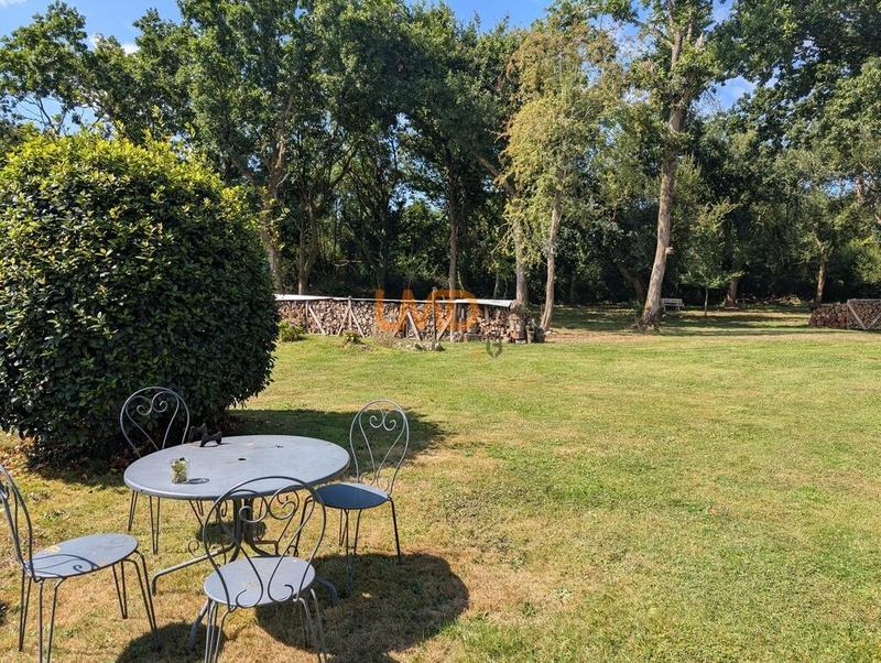 Propriété - 120 m² - 6 pièces