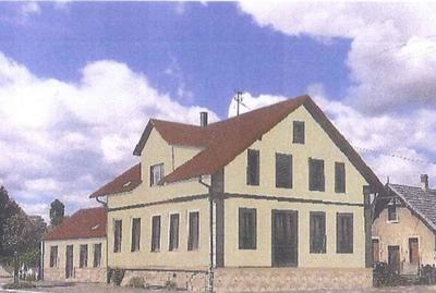 Maison - 250 m² - 9 pièces