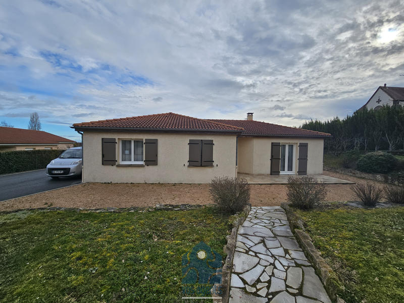 Maison - 90 m² - 4 pièces