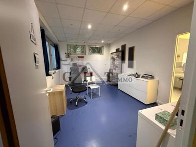 Bureau - 800 m²