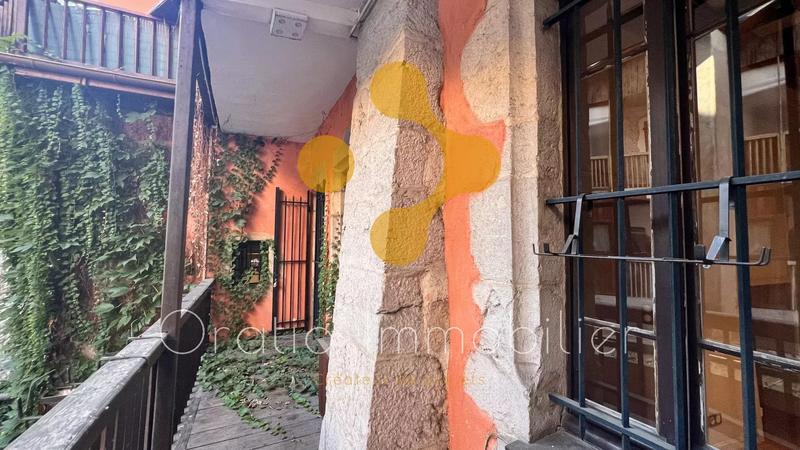 Appartement - 171 m² - 5 pièces