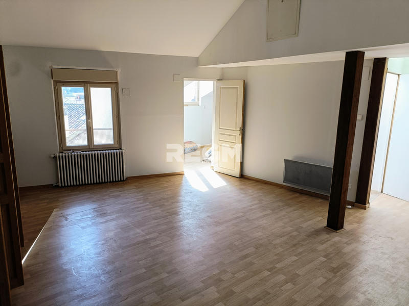 Appartement - 70 m² - 2 pièces