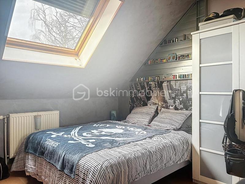 Maison traditionnelle - 153 m² - 7 pièces