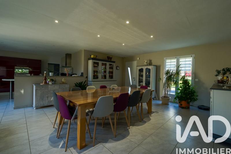 Maison - 139 m² - 7 pièces