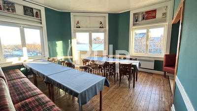 Appartement - 127 m² - 6 pièces