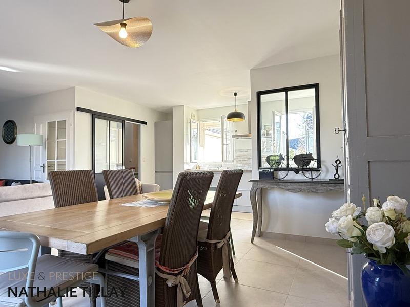 Maison - 94 m² - 4 pièces