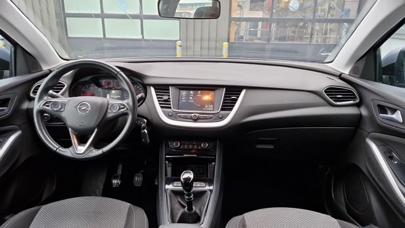 Opel grandland 1.2 Turbo 130 Ch
