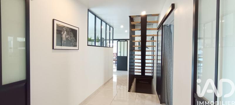 Maison - 140 m² - 6 pièces