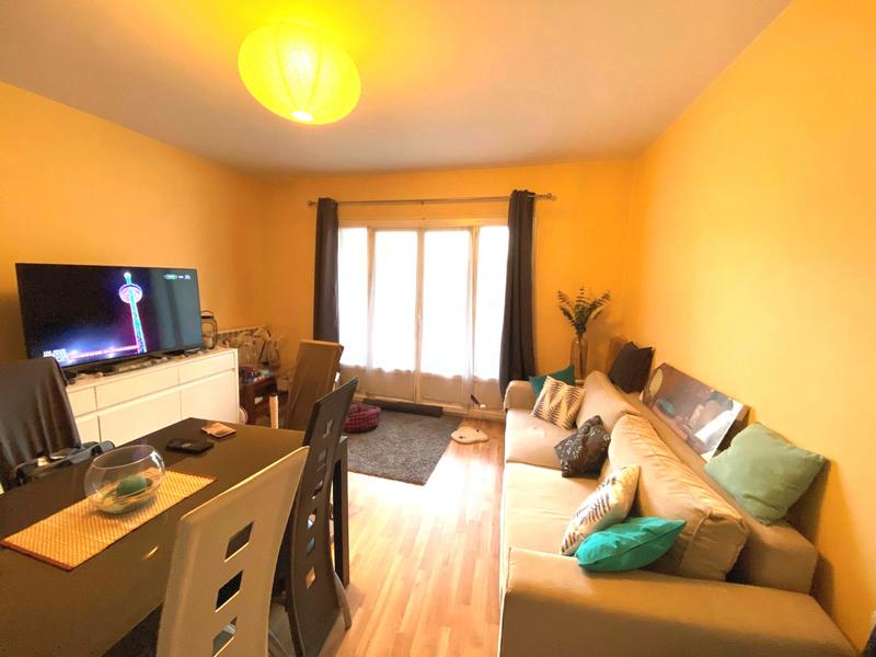 Appartement - 95 m² - 5 pièces